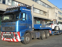 Cranage Haulage image8