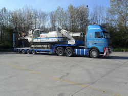 Cranage Haulage image