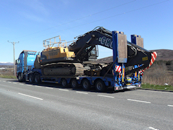 Cranage Haulage image